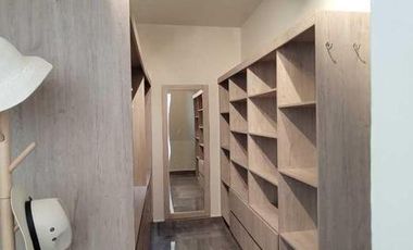 Residencia en Venta en Frac Privado Al Norte con Alberca