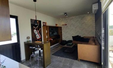 Residencia en Venta en Frac Privado Al Norte con Alberca