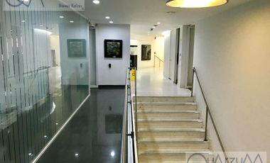 Se vende edificio de oficinas en Naucalpan,cerca del Toreo. 3,124.00m2