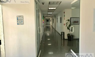 Se vende edificio de oficinas en Naucalpan,cerca del Toreo. 3,124.00m2