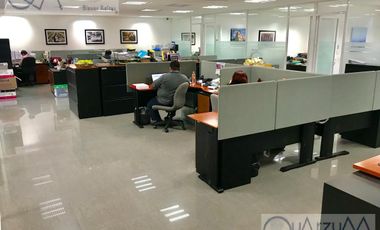 Se vende edificio de oficinas en Naucalpan,cerca del Toreo. 3,124.00m2