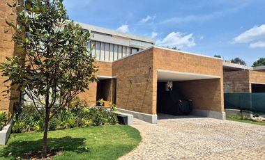 Venta Casa en Condominio VALLE DE BRAVO Acatitán