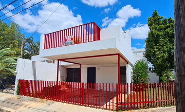 Casa en renta en la colonia García Gineres de 4 recámaras