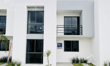 Casa En Venta 105 m2 3 recámaras casa club alberca y gran diseño