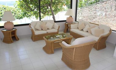 CASA BLANCA EN VENTA  TEQUES