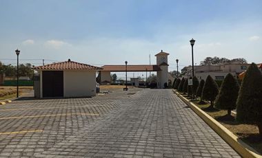 Residencial Rincon de Los Encinos- Terreno en Venta