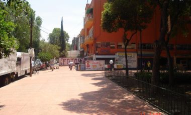 Edificio Comercial en Santa Maria La Ribera, México D.F.