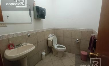 BODEGA EN VENTA EN LAS GRANJAS YA RENTADA