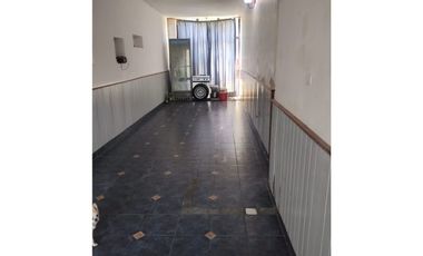 Catamarca 1356, Granadero Baigorria - CASA EN VENTA