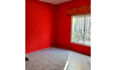 Pancho Ramírez 680, Granadero Baigorria - CASA EN VENTA