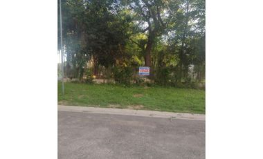 GRANADERO BAIGORRIA, LOTE SOBRE BARRANCA, CASTELLANOS Y YAPEYU