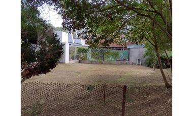 GRANADERO BAIGORRIA, LOTE SOBRE BARRANCA, CASTELLANOS Y YAPEYU