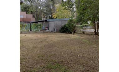 GRANADERO BAIGORRIA, LOTE SOBRE BARRANCA, CASTELLANOS Y YAPEYU