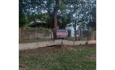 GRANADERO BAIGORRIA, LOTE SOBRE BARRANCA, CASTELLANOS Y YAPEYU