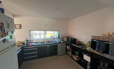 TIERRA DE SUEÑOS 2- OPORTUNIDAD- RETASADA! PROPIEDAD SOBRE AVENIDA- 3 DORMITORIOS