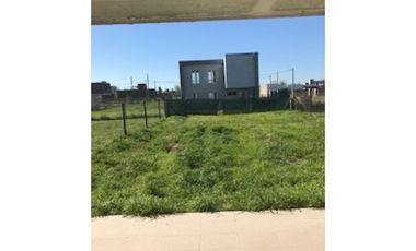 TIERRA DE SUEÑOS 2- OPORTUNIDAD- RETASADA! PROPIEDAD SOBRE AVENIDA- 3 DORMITORIOS