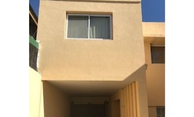 TIERRA DE SUEÑOS 2- OPORTUNIDAD- RETASADA! PROPIEDAD SOBRE AVENIDA- 3 DORMITORIOS