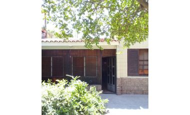 Chacabuco N° 1366, Granadero Baigorria - CASA EN VENTA