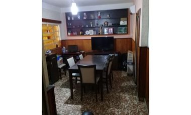Chacabuco N° 1366, Granadero Baigorria - CASA EN VENTA