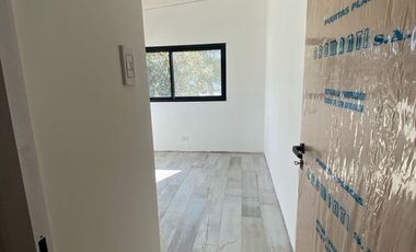 Granadero Baigorria, Arenales nº 37