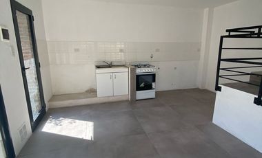 Granadero Baigorria, Arenales nº 37