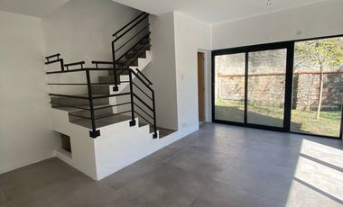 Granadero Baigorria, Arenales nº 37