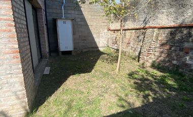 Granadero Baigorria, Arenales nº 37