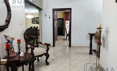 Casa en Venta Col. Unidad Nacional, Madero Tamaulipas.