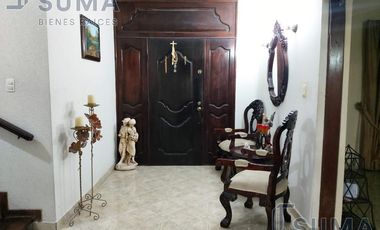 Casa en Venta Col. Unidad Nacional, Madero Tamaulipas.