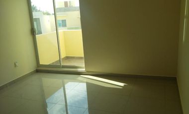 Casa en Venta en Fracc. Bosques de Champayan, Tampico Tamaulipas.