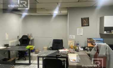 BODEGA EN VENTA EN ESQUINA SOBRE TEOFILO BORUNDA