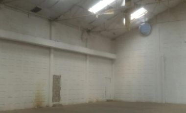 BODEGA EN VENTA AL NORTE MUY CERCA DE AV. DE LAS INDUSTRIAS