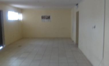 BODEGA EN VENTA AL NORTE MUY CERCA DE AV. DE LAS INDUSTRIAS