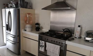 Casa en venta a un costado de Club de Golf Los Encinos