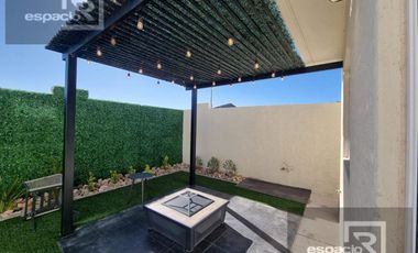 CASA EN VENTA AL NORTE CERCA DE SANTA CLARA  CON ROOF TOP