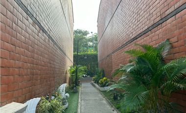 CASA TRES NIVELES CONJUNTO RESIDENCIAL JARDIN DEL VIENTO