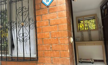 CASA TRES NIVELES CONJUNTO RESIDENCIAL JARDIN DEL VIENTO