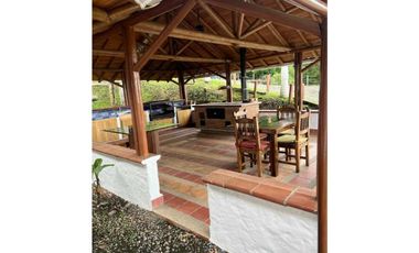 Finca En Titiribi