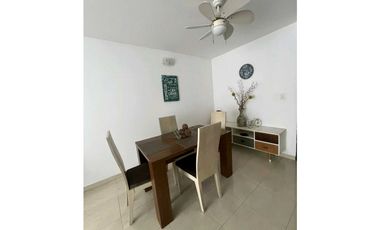 Se Arrienda apartamento amoblado Barrio Monteverde.