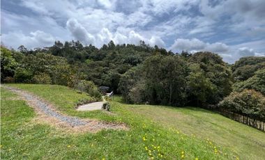 HERMOSO LOTE CON BOSQUE Y CABAÑA | ENVIGADO | EL ESCOBERO