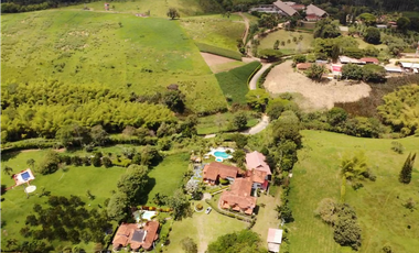 Se Vende Hotel Sector Panaca En Quimbaya Quindio