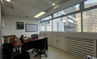 VENTA OFICINA EN PALMAS
