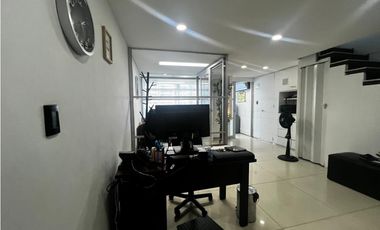 VENTA OFICINA EN PALMAS