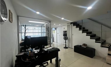 VENTA OFICINA EN PALMAS