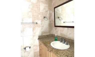 SE VENDE  APARTAMENTO PH COSTA PACIFICA 198 MT2 CV