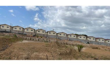 VENTA DE 8 CASAS EN ARRAIJAN NUEVO CHORRILLO 3R cv