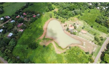 3 FINCAS CASA CON TERRENO EN  ARENOSA - CHORRERA 52 HECTAREAS CV