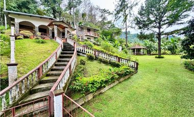 VENTA o alquiler CASA EN ALTOS DEL MARIA 1400 M2 CV