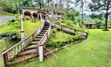 VENTA o alquiler CASA EN ALTOS DEL MARIA 1400 M2 CV