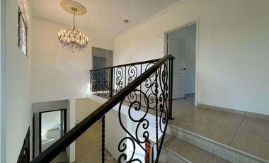 VENTA DE CASA COSTA DEL ESTE 4 REC CON PISCINA EN COSTA SERENA